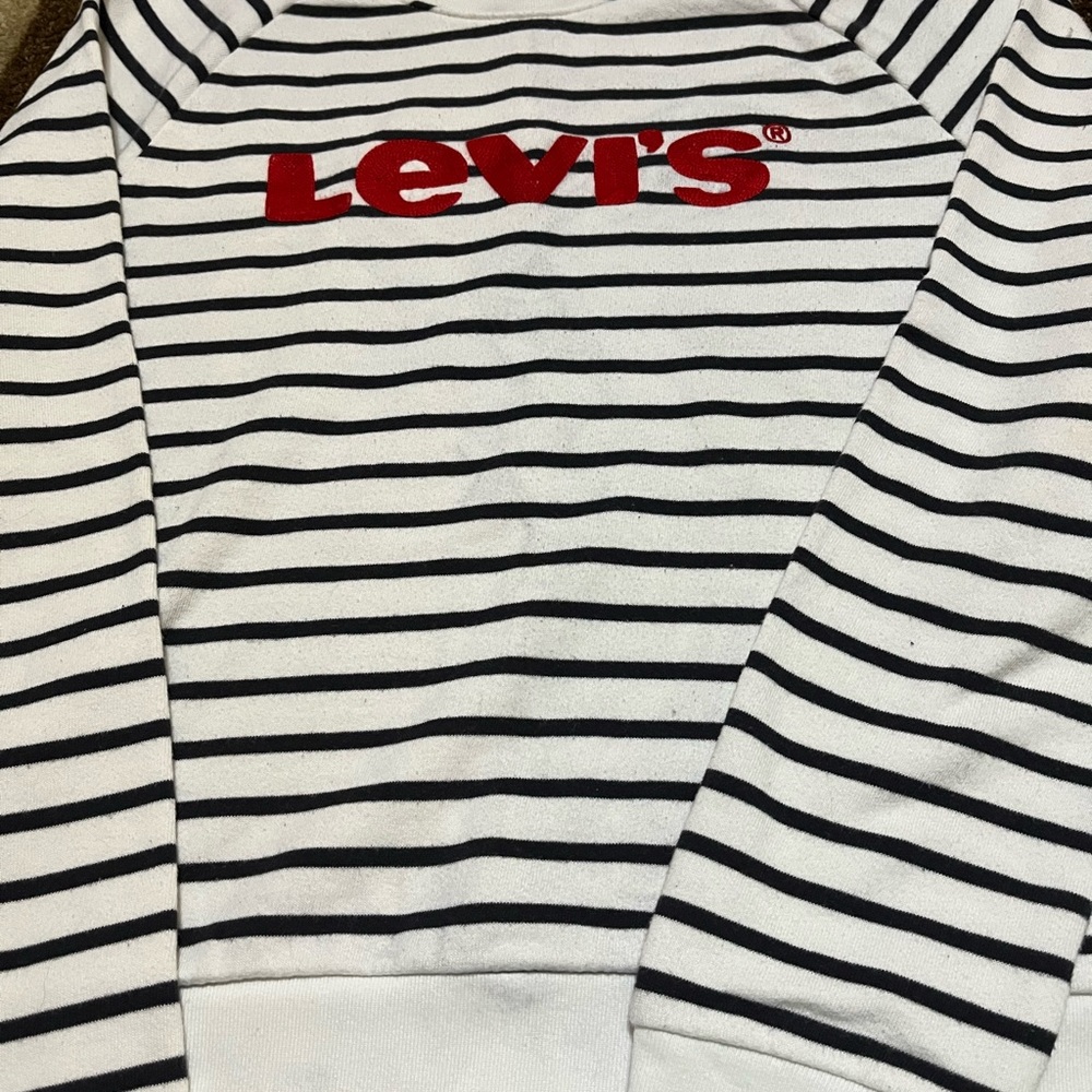 Levi’s Jr sweatshirt material